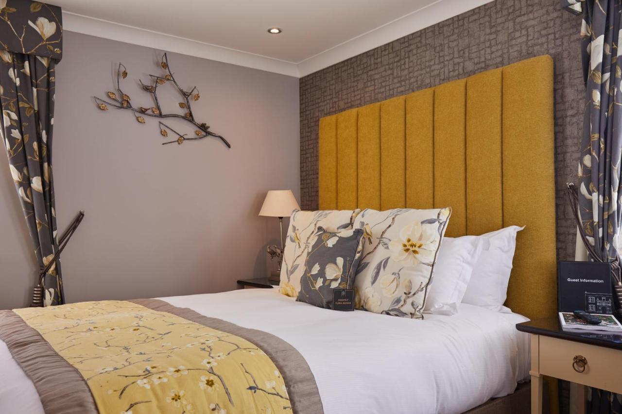מילטון קינס Worldhotels Distinctive Woughton House Hotel מראה חיצוני תמונה