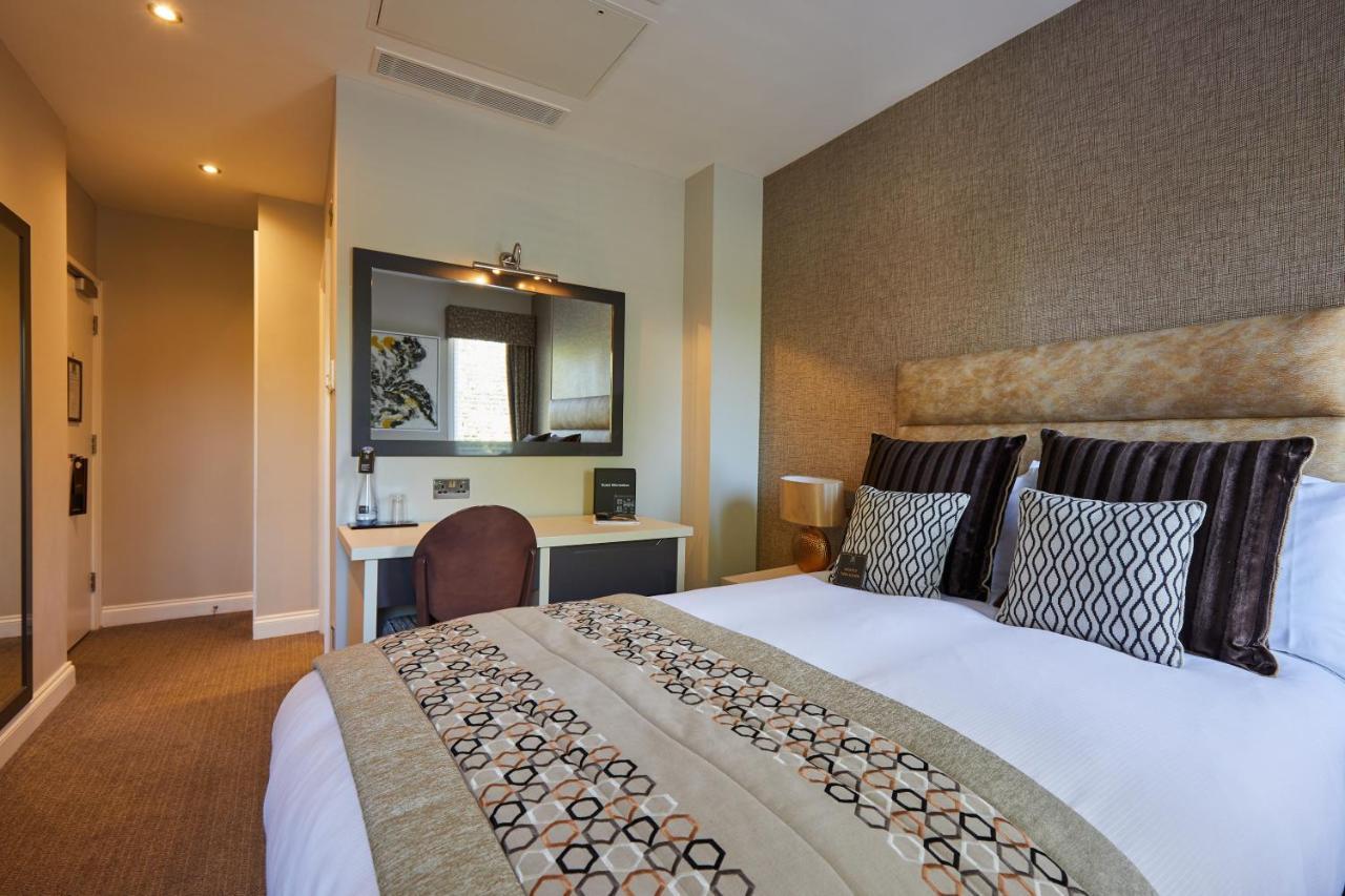 מילטון קינס Worldhotels Distinctive Woughton House Hotel מראה חיצוני תמונה