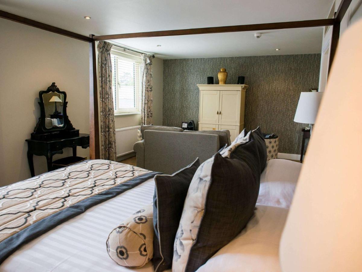 מילטון קינס Worldhotels Distinctive Woughton House Hotel מראה חיצוני תמונה