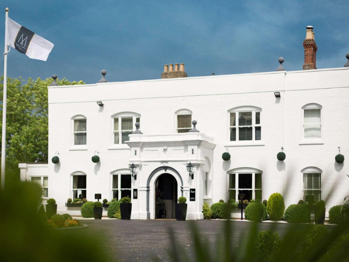 מילטון קינס Worldhotels Distinctive Woughton House Hotel מראה חיצוני תמונה